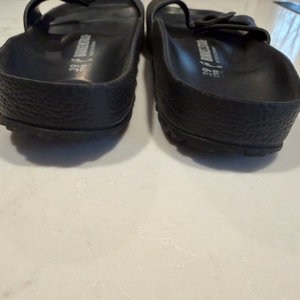 Sandals Bundle | Reef Birkenstock Teva - Picture 3 of 11